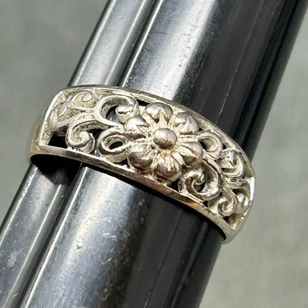 LA Sterling 925 Silver Floral Filigree Band Ring Size 8.5 Open Cutout Scroll